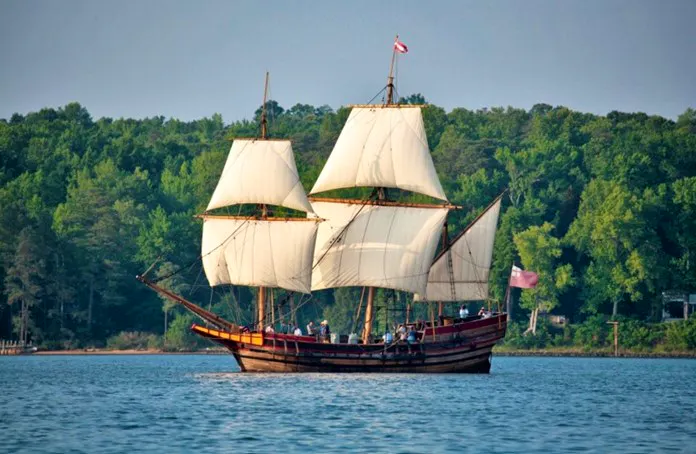 PHOTO OPPORTUNITY: Maryland Dove Under Sail